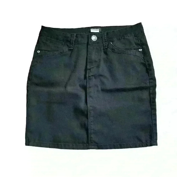 - VENUS SKIRT BLACK COLOR SIZE: 8 - Picture 1 of 10